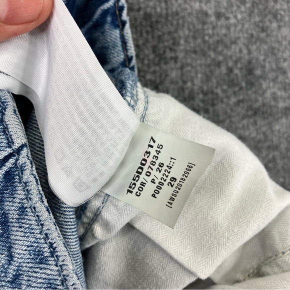 Abercrombie and Fitch mom high rise jean light wash jeans 8/29 parachute barrel - Picture 4 of 10